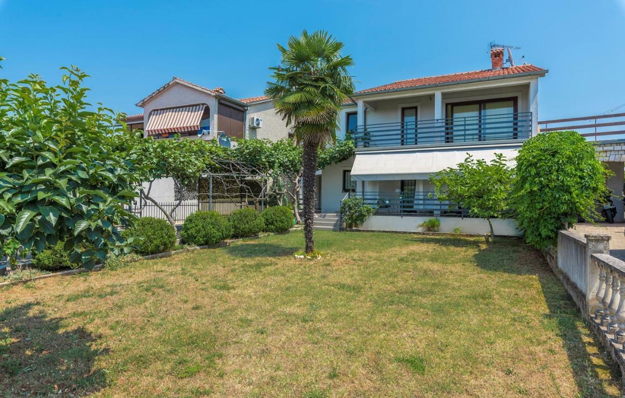 Apartment Green With Balcony Nova Vas  Exterior photo